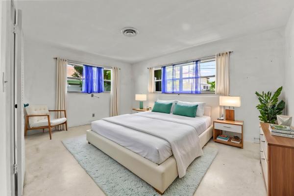 Country Club Village, 1370 NW 7th St, Boca Raton, Florida 33486, image 1
