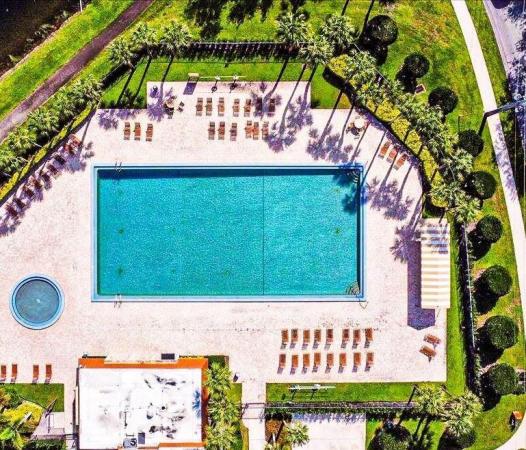 Village Of Sandalwood Lakes, 3209 32nd Way, West Palm Beach, Florida 33407, image 2