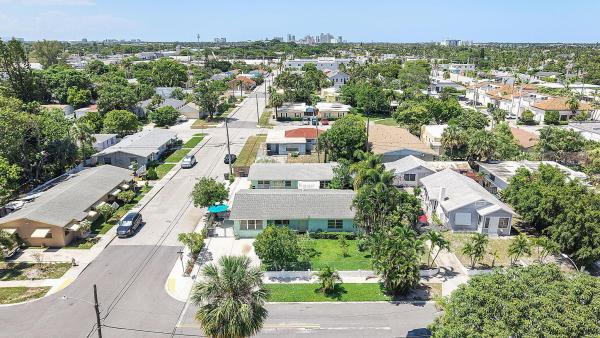 Colonial Estates, 425 Churchill Rd, West Palm Beach, Florida 33405, image 1