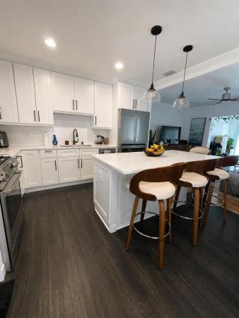 Pinewood Place, 617 SW 9th St, Fort Lauderdale, Florida 33315, image 1