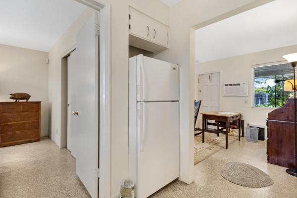 Middle River Terrace, 500 NE 14th St, Fort Lauderdale, Florida 33304, image 2
