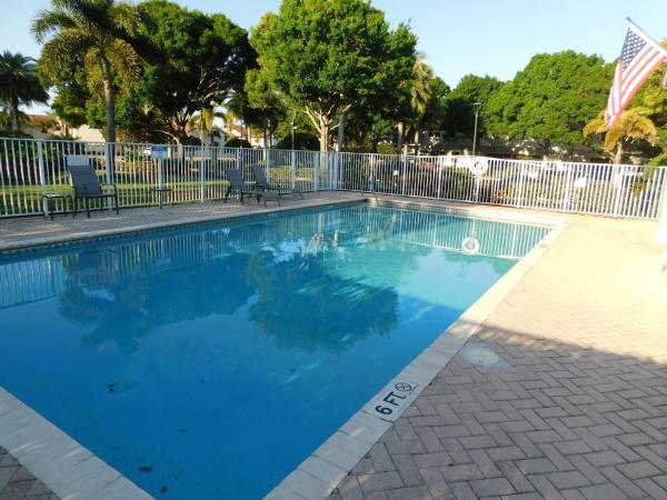 3134 Grandiflora Dr, Greenacres, Florida 33467, image 1