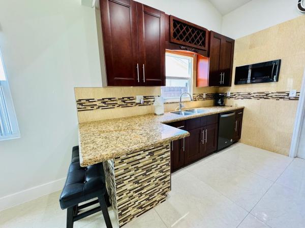 West Deerfield Beach, 330 SW 35th Ave, Deerfield Beach, Florida 33442, image 1