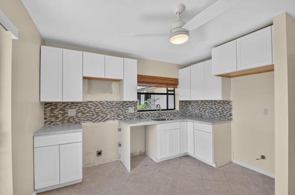 6102 Woodlake Blvd, Greenacres, Florida 33463, image 3