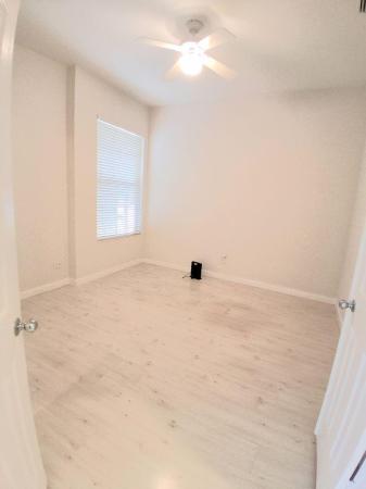 Garden Oaks, 8465 Beaconhill Rd, Palm Beach Gardens, Florida 33410, image 3