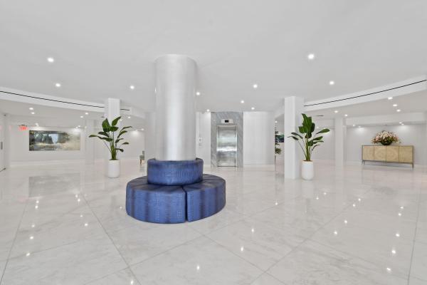 The Barclay, 3546 S Ocean Blvd #527, South Palm Beach, Florida 33480, image 1