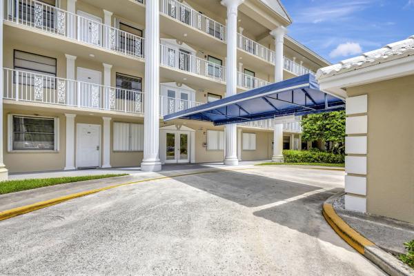 Whitehall Village, 3521 Village Blvd #305, West Palm Beach, Florida 33409, image 1