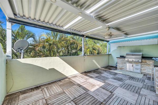 Pineapple Place, 1617 NE 2nd Ct, Fort Lauderdale, Florida 33301, image 3
