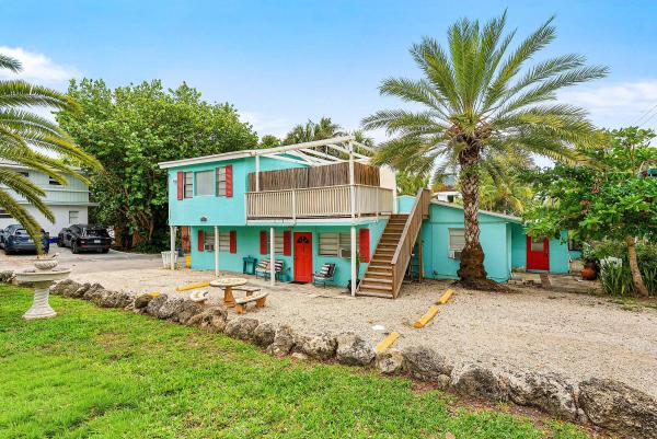205 Coral Rd #4, Boynton Beach, Florida 33435, image 2