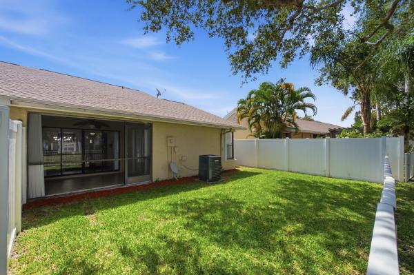 Villas On The Green, 4561 Discovery Ln #13, West Palm Beach, Florida 33417, image 3