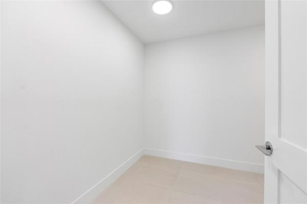 153 N Seabreeze Blvd #1803, Fort Lauderdale, Florida 33304, image 3