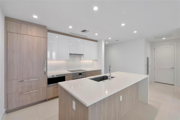 153 N Seabreeze Blvd #1803, Fort Lauderdale, Florida 33304, image 1
