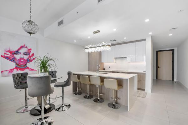 153 N Seabreeze Blvd #1803, Fort Lauderdale, Florida 33304, image 1