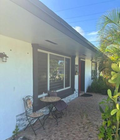 Miramar Tropical, 2441 Pine Tree Dr, Miramar, Florida 33023, image 2
