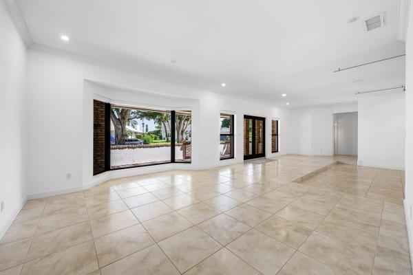 City Of Atlantis, 114 Glenbrook Ct, Atlantis, Florida 33462, image 3