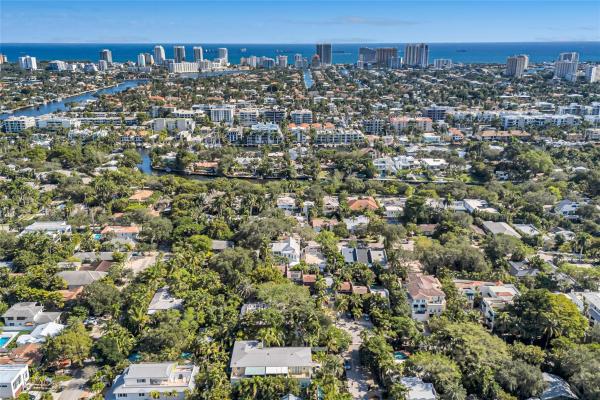 Pineapple Place, 1617 NE 2nd Ct, Fort Lauderdale, Florida 33301, image 3