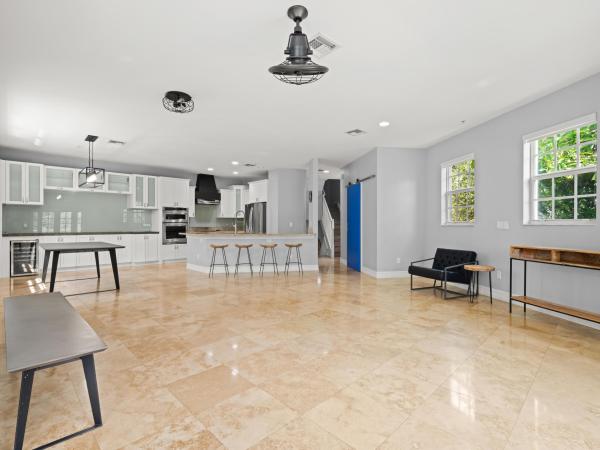 Waverly Place, 1101 Waverly Rd, Fort Lauderdale, Florida 33312, image 2