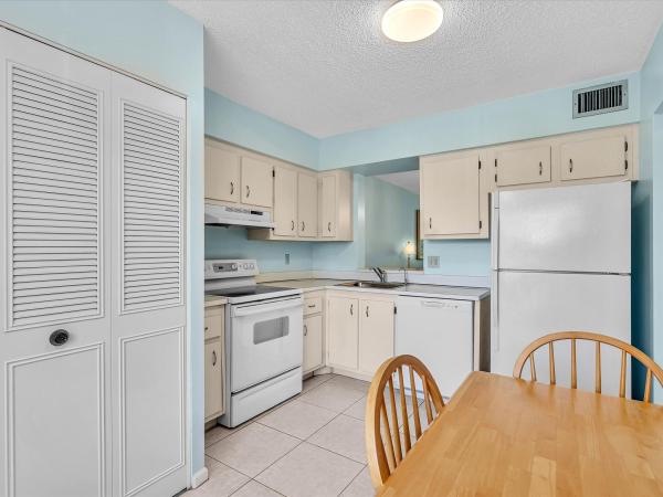 Deauville Village, 14701 Cumberland Dr #3060, Delray Beach, Florida 33446, image 1