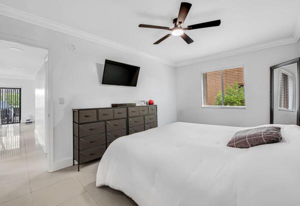 The Laurels At Sherwood, 6043 10th Ave N #129, Greenacres, Florida 33463, image 2