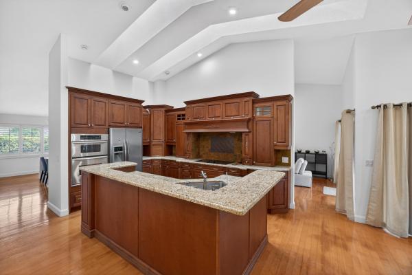 Wiltshire Village Of Greenview Shores 2, 1773 Wiltshire Village Dr, Wellington, Florida 33414, image 3