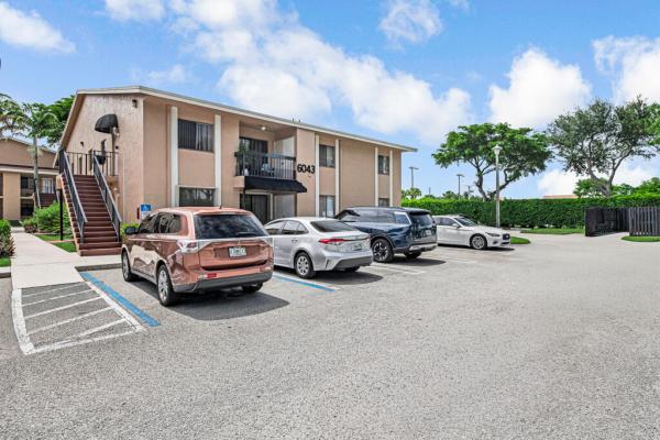 The Laurels At Sherwood, 6043 10th Ave N #129, Greenacres, Florida 33463, image 2