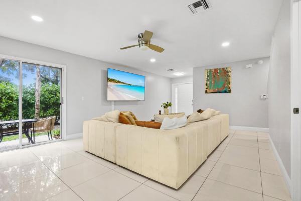 Crosswinds At River Bridge, 110 Crosswinds Dr, Greenacres, Florida 33413, image 2