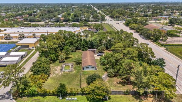 Greenacres No HOA, 4899 S Haverhill Rd, Greenacres, Florida 33463, image 1