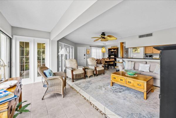 333 NE Golfview Cir, Fort Pierce, Florida 34996, image 3