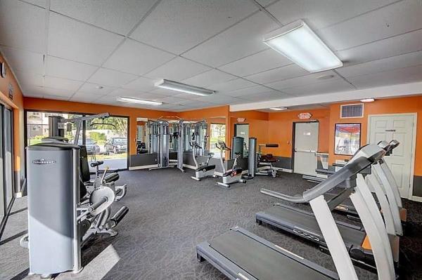 Hillcrest, 4650 Washington St #207, Hollywood, Florida 33021, image 2