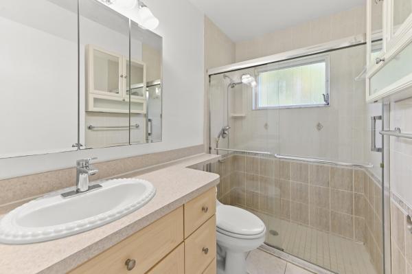 Lucerne Homes East, 6387 Summer Sky Ln, Greenacres, Florida 33463, image 2