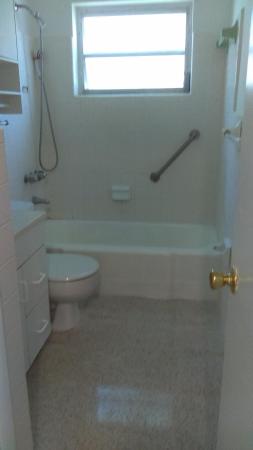 North Palm Beach Village, 828 Prosperity Farms Rd, North Palm Beach, Florida 33408, image 1