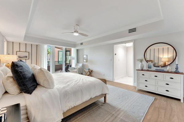 Mizner Court, 120 SE 5th Ave #426, Boca Raton, Florida 33432, image 2