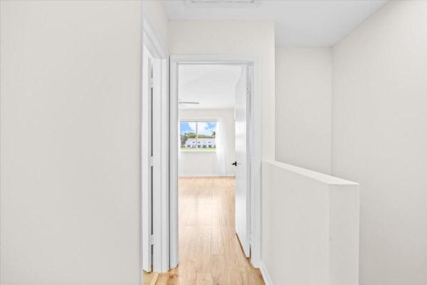 Banyan Oakridge, 3165 SW 50th St, Dania Beach, Florida 33312, image 3