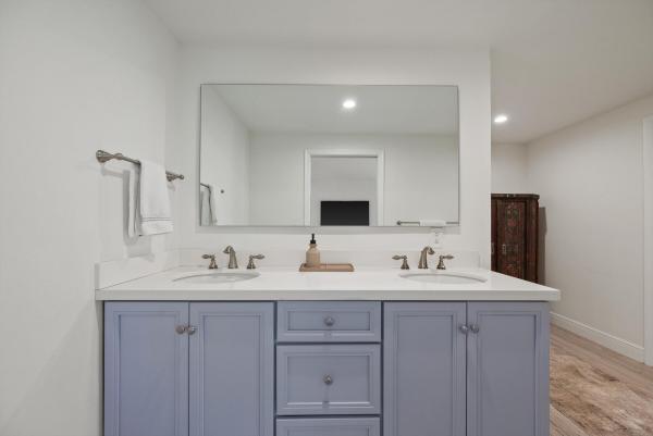 Golf Cottages, 11355 Pond View Dr #D104, Wellington, Florida 33414, image 3