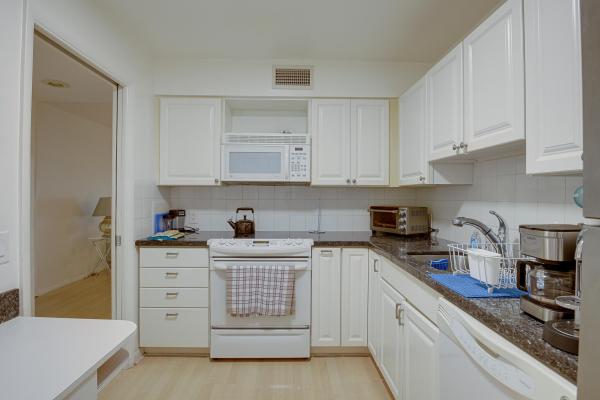 4230 Deste Ct #303, Lake Worth, Florida 33467, image 1
