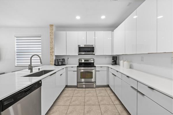 Menorca, 11491 NW 82nd Ter, Doral, Florida 33178, image 1
