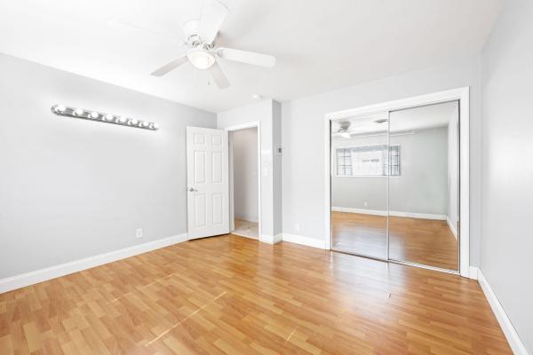 Knoll Ridge, 2011 NE 55th St, Fort Lauderdale, Florida 33308, image 2
