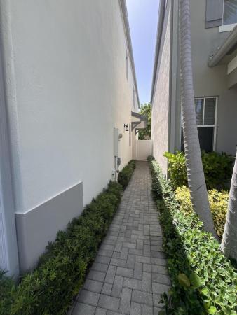 Hidden Trails, 4447 NW 48th Ter, Tamarac, Florida 33319, image 2