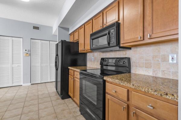 Somerset At Abacoa, 276 Murcia Dr #213, Jupiter, Florida 33458, image 3