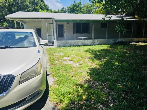 15250 NE 2nd Ave, Unincorporated Dade County, Florida 33162, image 1