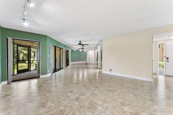 Camino Real Village, 5800 Camino Del Sol #102, Boca Raton, Florida 33433, image 1