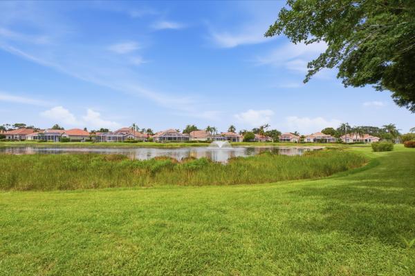Pinehurst, 740 Pinehurst Way, Palm Beach Gardens, Florida 33418, image 1