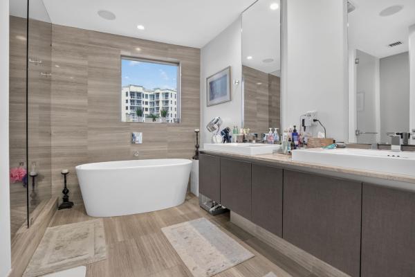 Echo Aventura West, 3250 NE 188th St #201, Aventura, Florida 33180, image 3