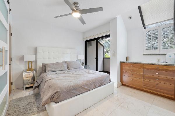 Portside Yacht Club, 40 Port Side Dr #40B, Fort Lauderdale, Florida 33316, image 2