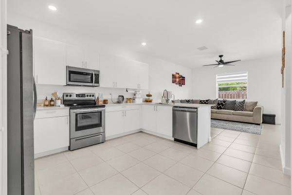 Cedar Pointe, 16229 SW 288th Ter, Homestead, Florida 33033, image 1