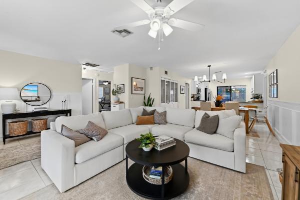 4732 Carthage Cir S, Lake Worth, Florida 33463, image 2