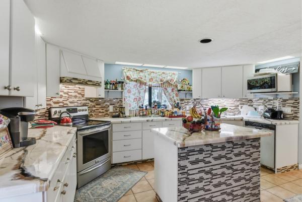 Sandpiper Bay, 2937 SE Darien Rd, Port St. Lucie, Florida 34952, image 2