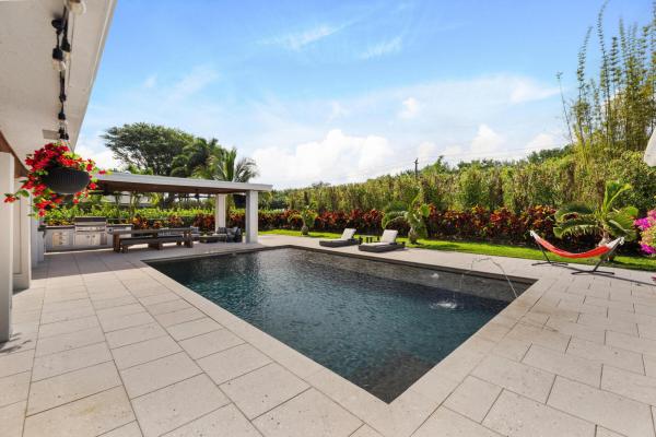Boca Bath & Tennis Club, 2040 NW 25th St, Boca Raton, Florida 33431, image 2