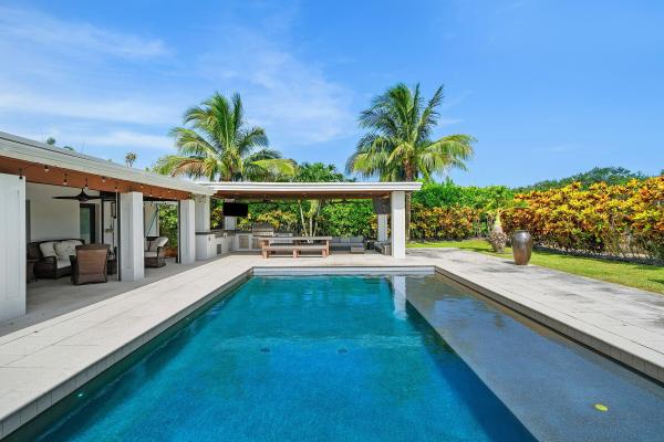 Boca Bath & Tennis Club, 2040 NW 25th St, Boca Raton, Florida 33431, image 1