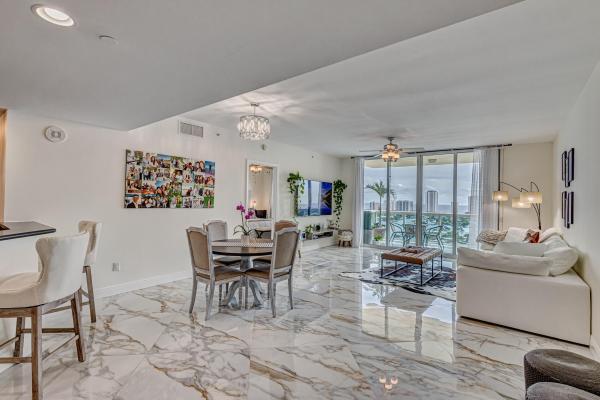 Marina Grande Club & Residences, 2640 Lake Shore Dr #2014, Riviera Beach, Florida 33404, image 3